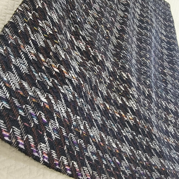 Chaumont Seoul Black and Multi Color Tweed Pencil Skirt Size Small - Picture 2 of 12